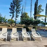 Appartamento Laguna -house By The Karavómilos