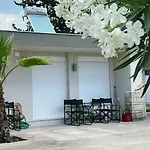Apartment Laguna -house By The