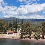Apartment Laguna -house By The