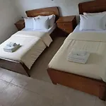 Apartment Laguna -house By The *
