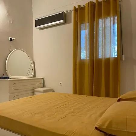 Laguna -house By The Apartamento Karavómilos