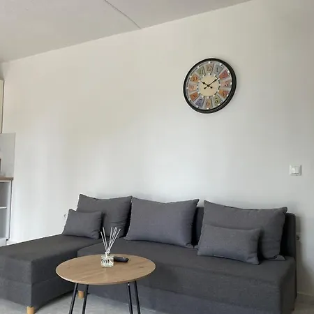 Apartamento Laguna -house By The