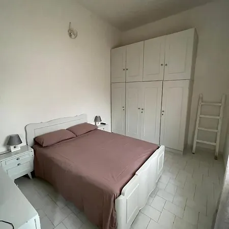 Apartment Laguna -house By The *