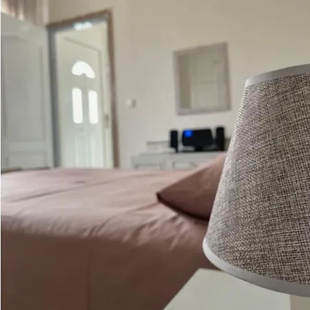 Apartamento Laguna -house By The *