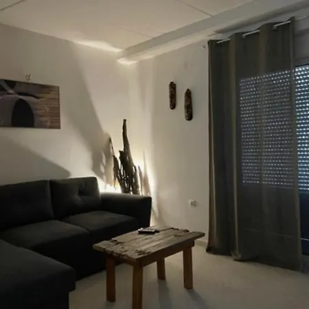 Laguna -house By The *