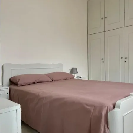 Laguna -house By The