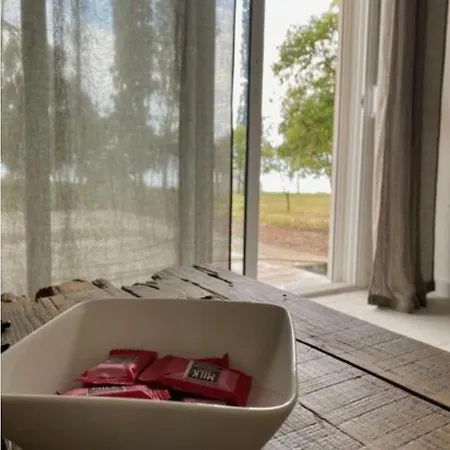 Laguna -house By The Apartamento *