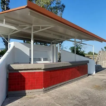 Apartman Laguna -house By The *