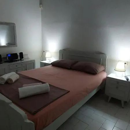 Laguna -house By The