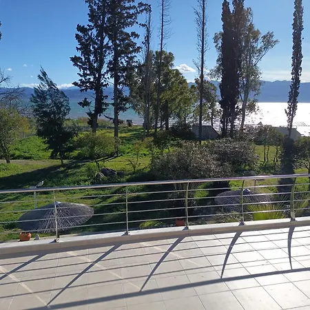Apartamento Laguna -house By The Karavómilos
