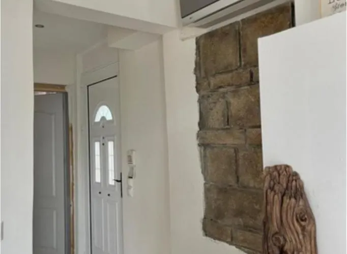 Laguna -house By The