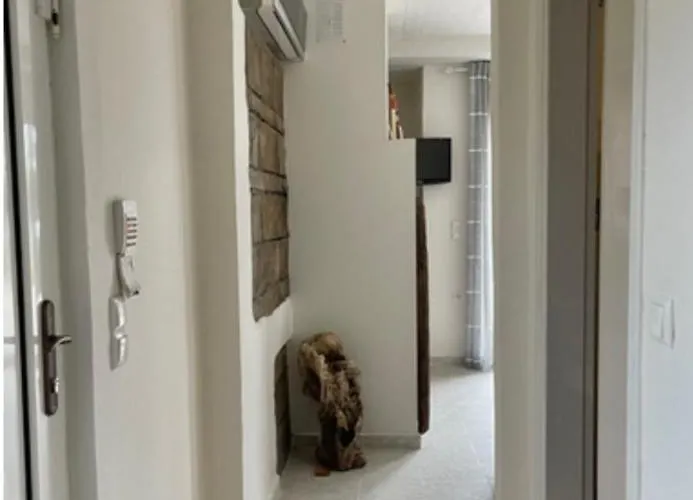 Laguna -house By The *