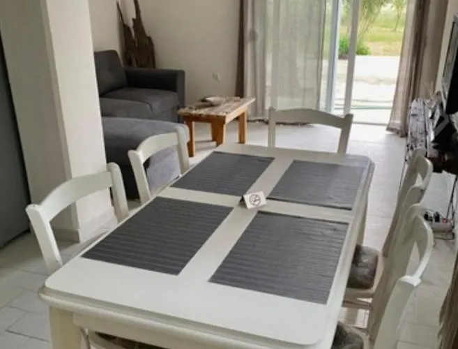 Apartamento Laguna -house By The *