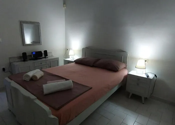 Laguna -house By The