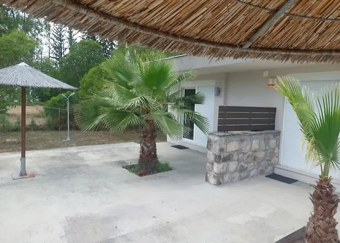 Laguna -house By The