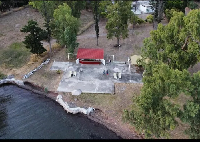 Laguna -house By The Apartamento