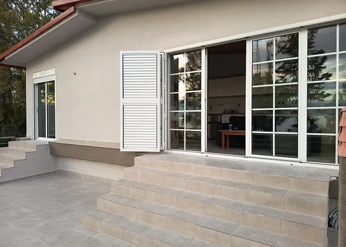 Laguna -house By The Apartamento *