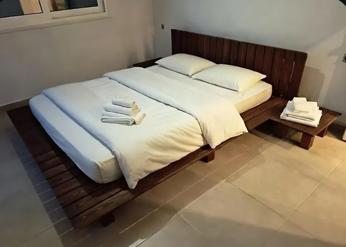 Apartamento Laguna -house By The *