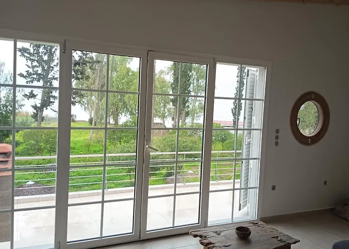 Laguna -house By The Apartamento *